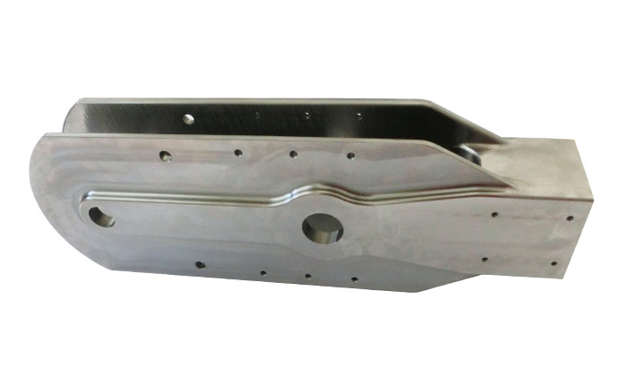 Specific titanium part for the control system of foils - Guelt Nautic